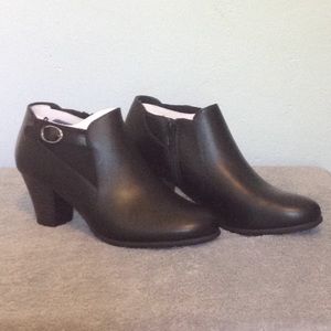 NWT - Black Zip Ankle Booties